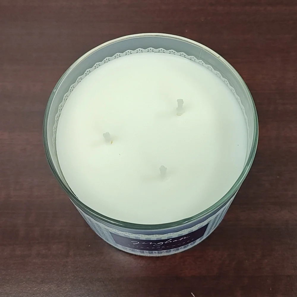 Bath & Body Works GINGHAM & GINGHAM GORGEOUS 3 Wick Candles - Picture 5 of 7